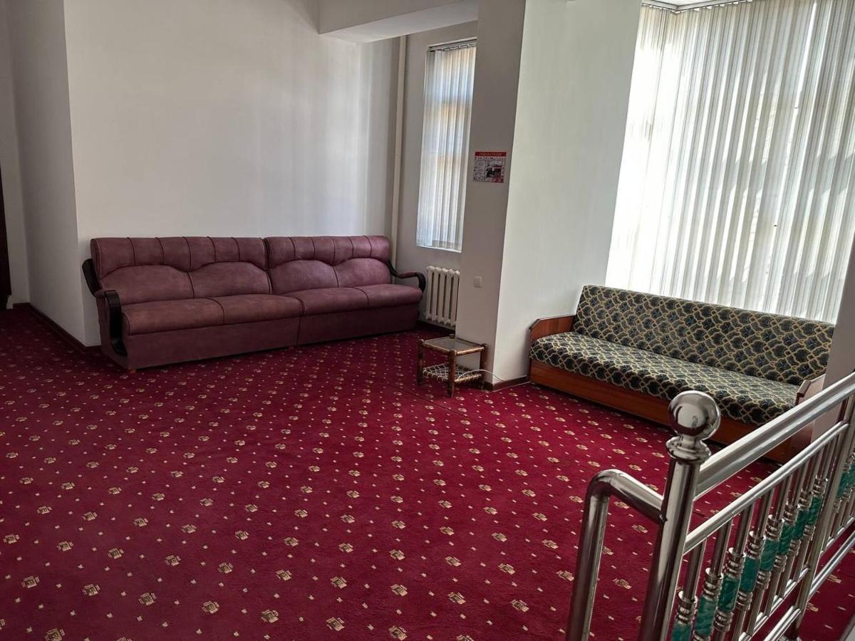 Sarvar Dushanbe Exterior foto